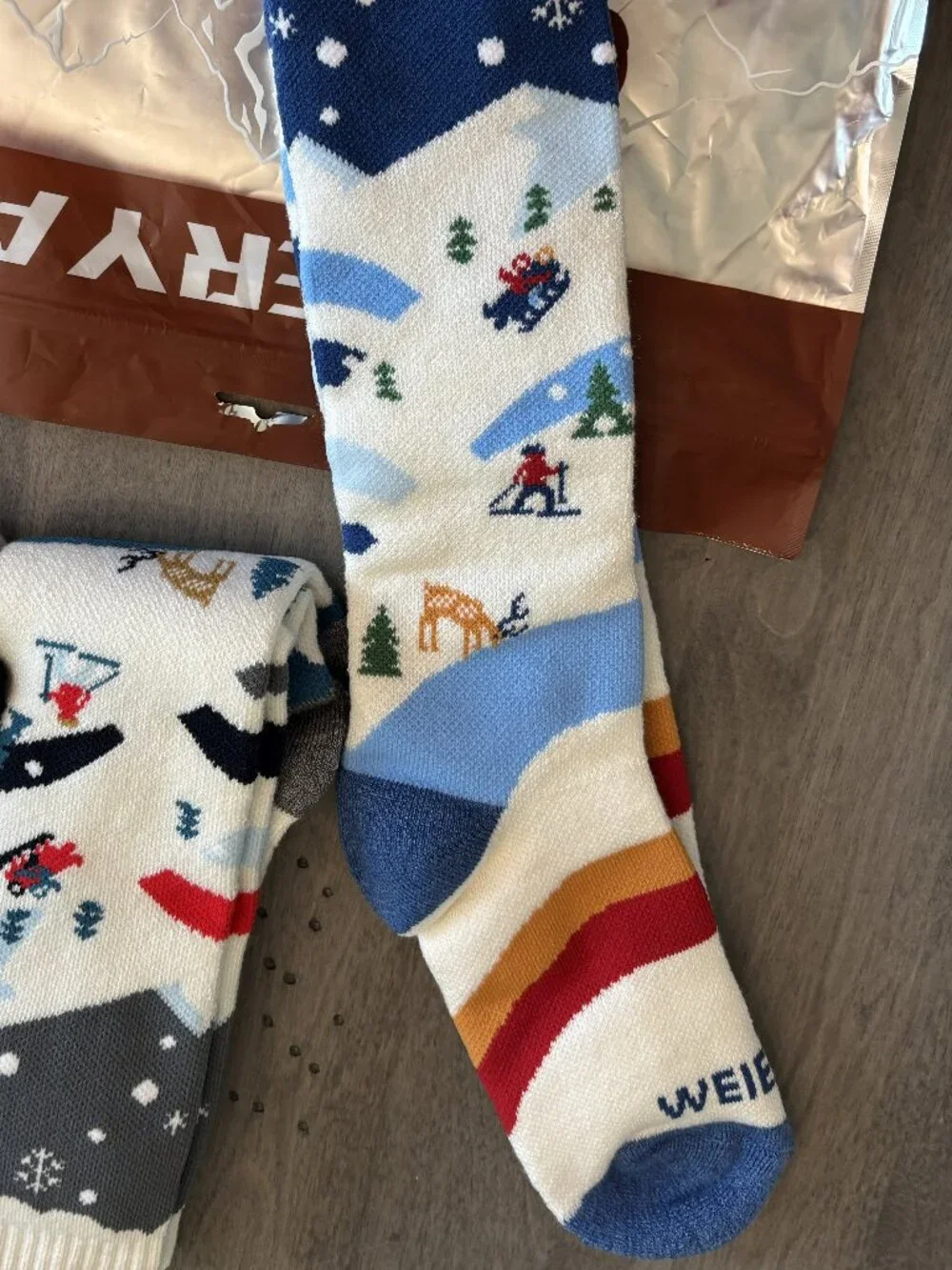 Ski Socks-kids shoe size 2.5-4.  Wool blend.  Super thick.  NEW